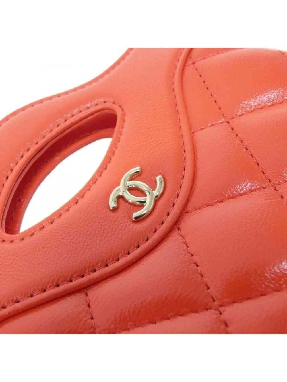 Chanel Chain Clutch Pink
